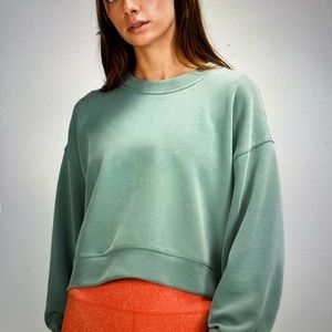 lululemon perfectly oversized cropped crew